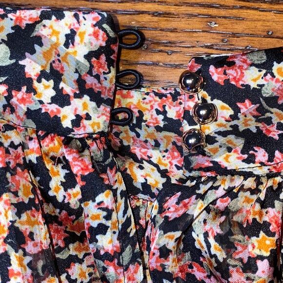 Floral Blouse Spring - Picture 9 of 9